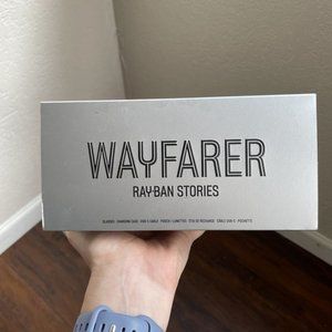 Wayfarer Ray-Ban Stories glasses
